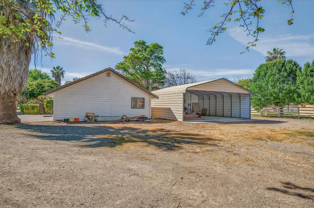 2464 Davis Rd, Williams, CA 95987