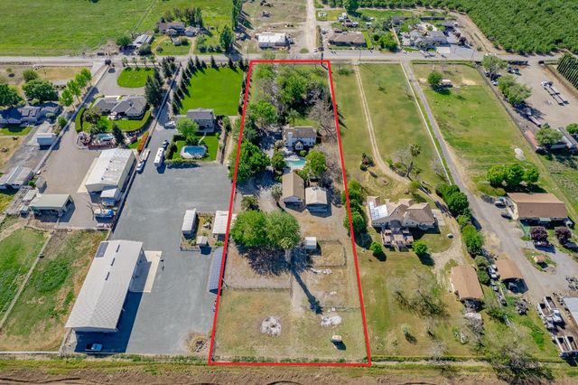 2464 Davis Rd, Williams, CA 95987