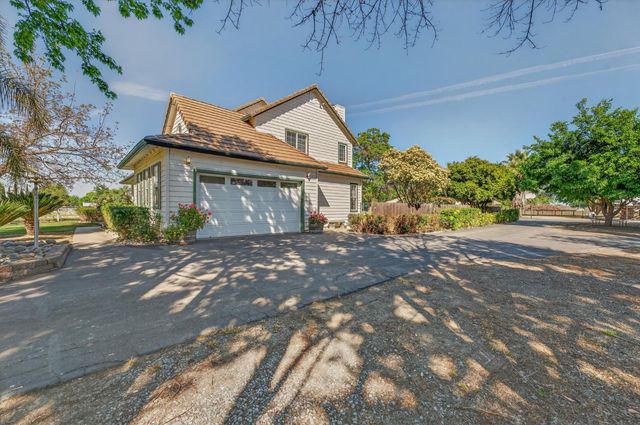 2464 Davis Rd, Williams, CA 95987