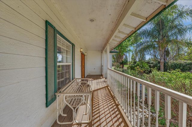 2464 Davis Rd, Williams, CA 95987