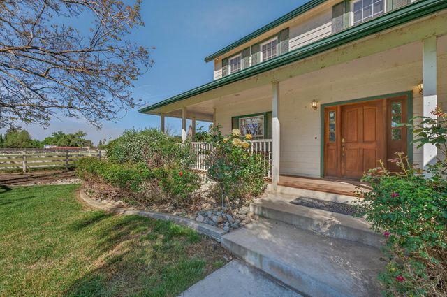 2464 Davis Rd, Williams, CA 95987