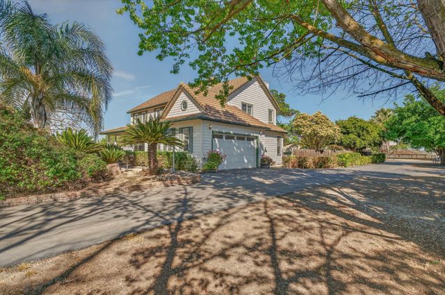 2464 Davis Rd, Williams, CA 95987