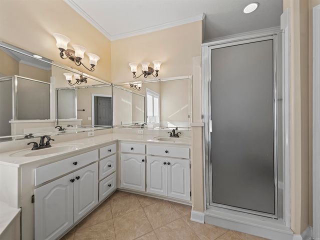 7 Divino Lane, Hot Springs Village, AR 71909