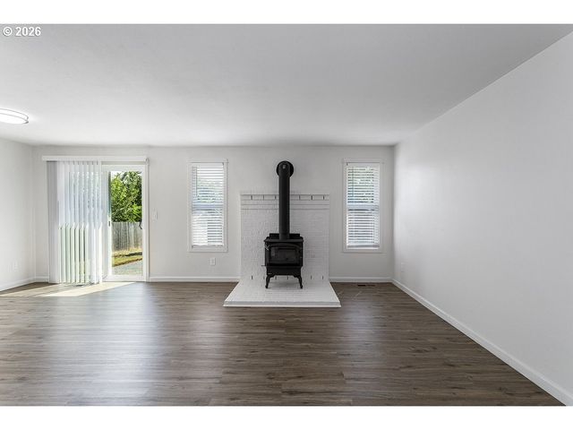 1602 Ne CENTURION Pl, Gresham, OR 97030