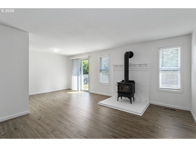 1602 Ne CENTURION Pl, Gresham, OR 97030