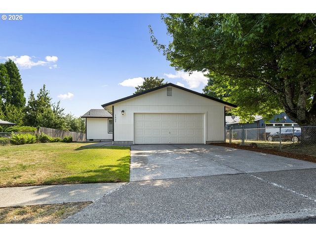 1602 Ne CENTURION Pl, Gresham, OR 97030