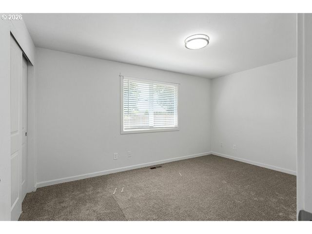 1602 Ne CENTURION Pl, Gresham, OR 97030