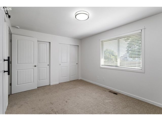 1602 Ne CENTURION Pl, Gresham, OR 97030