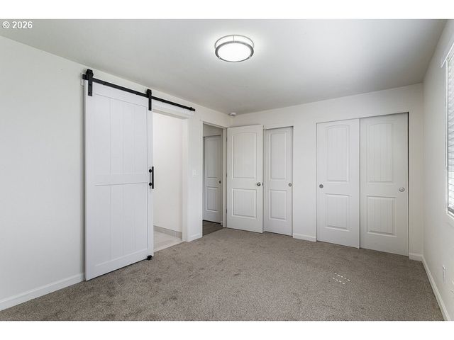 1602 Ne CENTURION Pl, Gresham, OR 97030