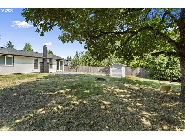 1602 Ne CENTURION Pl, Gresham, OR 97030