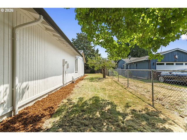 1602 Ne CENTURION Pl, Gresham, OR 97030