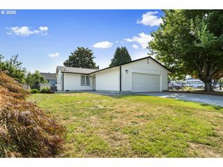 1602 Ne CENTURION Pl, Gresham, OR 97030