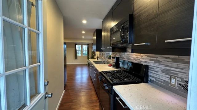 4216 E 15th Street, Long Beach, CA 90804