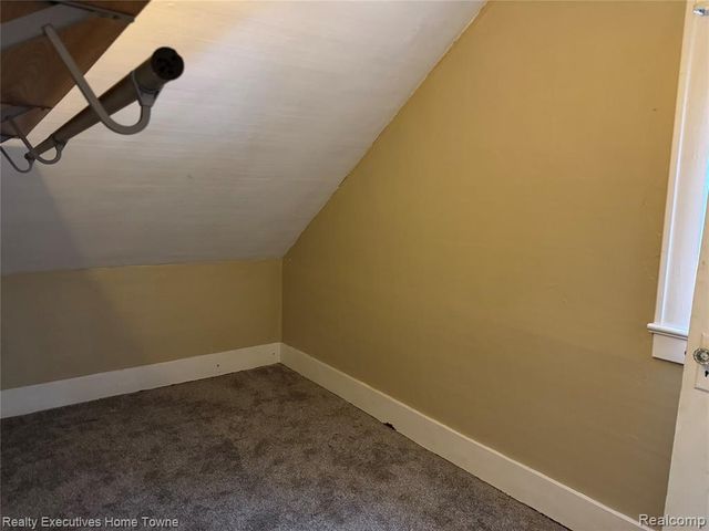 1518 Carleton Street, Port Huron, MI 48060