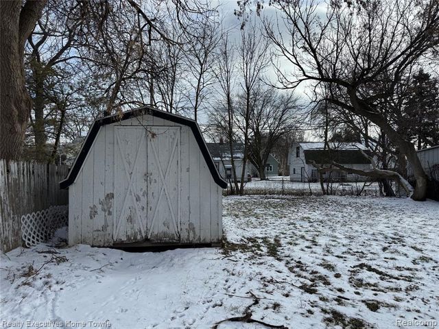 1518 Carleton Street, Port Huron, MI 48060