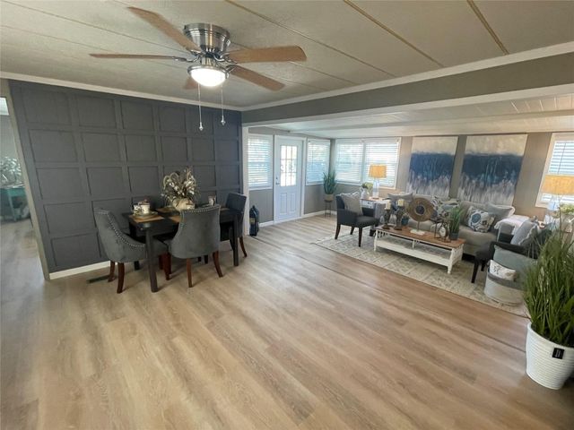 2010 SW 84th Avenue, Davie, FL 33324