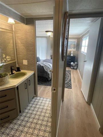 2010 SW 84th Avenue, Davie, FL 33324