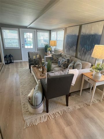 2010 SW 84th Avenue, Davie, FL 33324