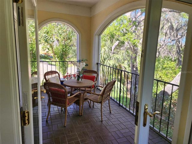 76 BISHOPS COURT ROAD 116, Osprey, FL 34229