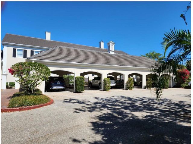 76 BISHOPS COURT ROAD 116, Osprey, FL 34229