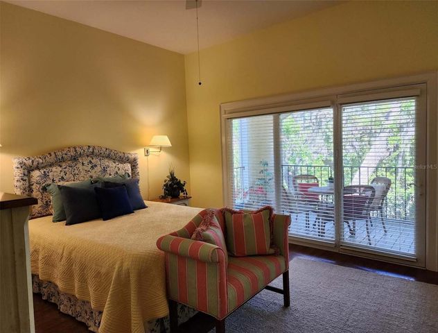 76 BISHOPS COURT ROAD 116, Osprey, FL 34229