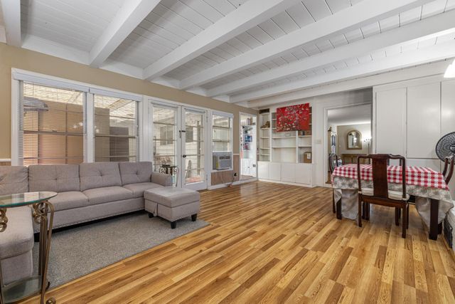 2716 Bonnie Ln, Stockton, CA 95204