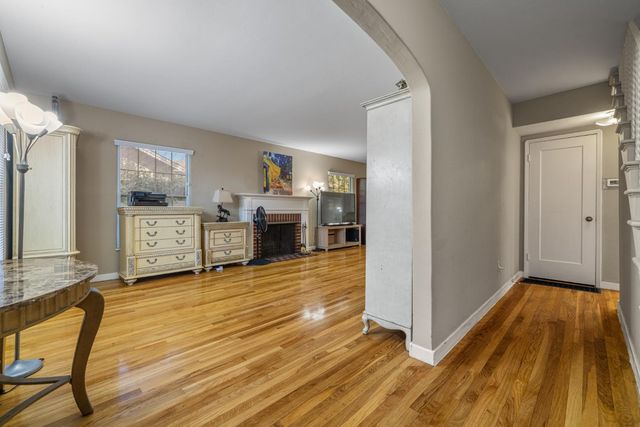 2716 Bonnie Ln, Stockton, CA 95204