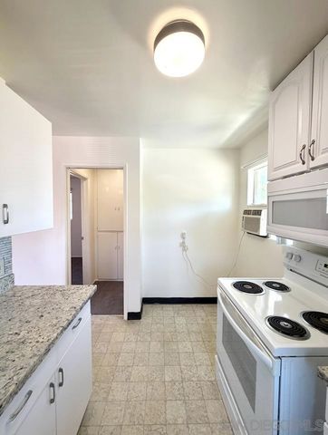 9747 Riverview 12, Lakeside, CA 92040