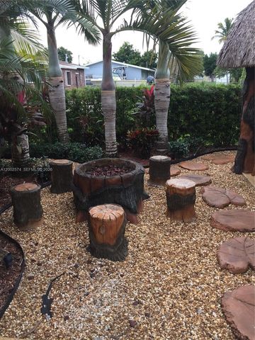 9837 SW 194th St, Cutler Bay, FL 33157