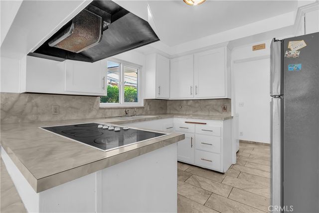 3618 S Cabrillo Avenue, San Pedro, CA 90731