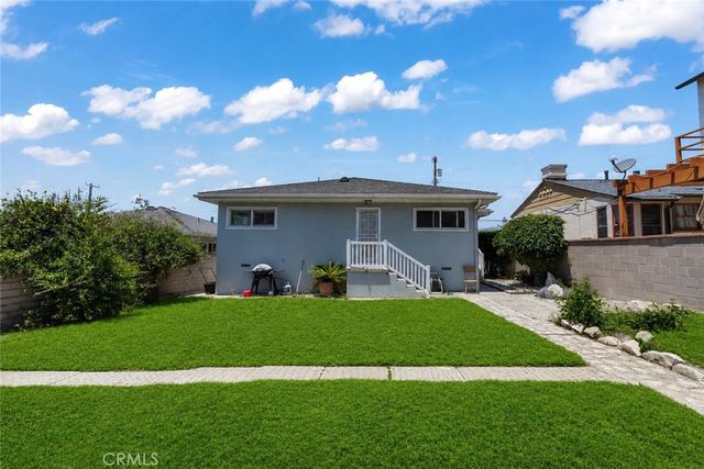 3618 S Cabrillo Avenue, San Pedro, CA 90731