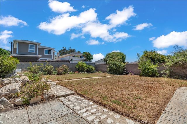 3618 S Cabrillo Avenue, San Pedro, CA 90731