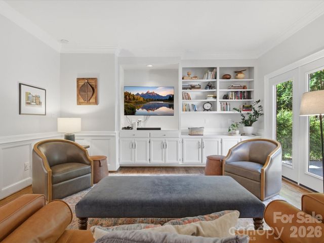 4417 Bridgewood Lane, Charlotte, NC 28226