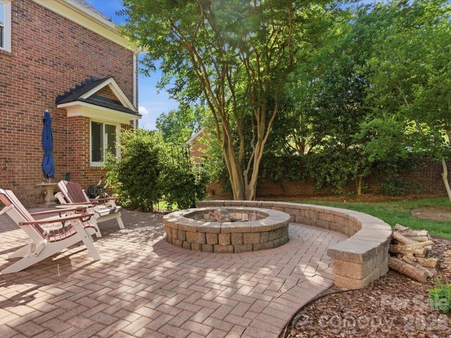 4417 Bridgewood Lane, Charlotte, NC 28226