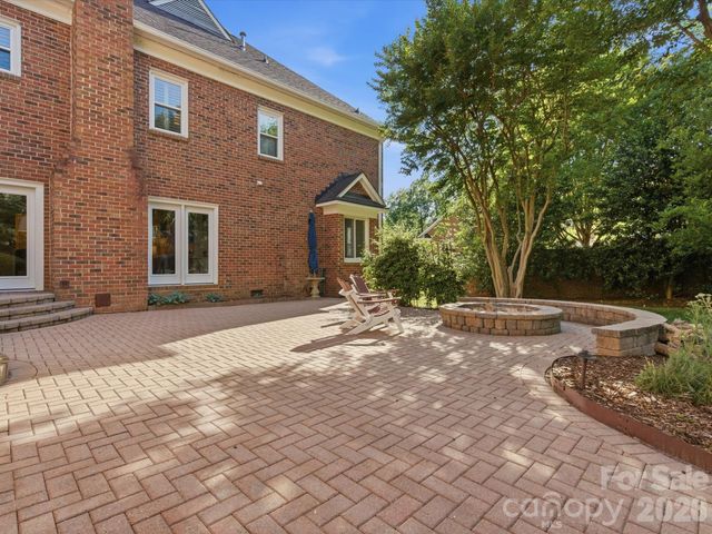 4417 Bridgewood Lane, Charlotte, NC 28226