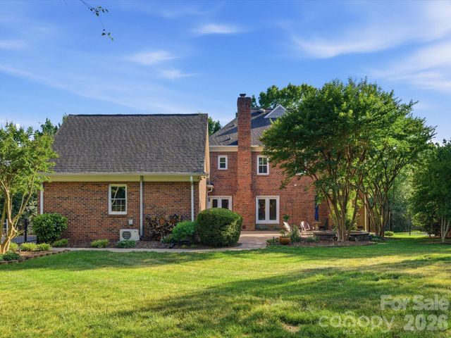 4417 Bridgewood Lane, Charlotte, NC 28226