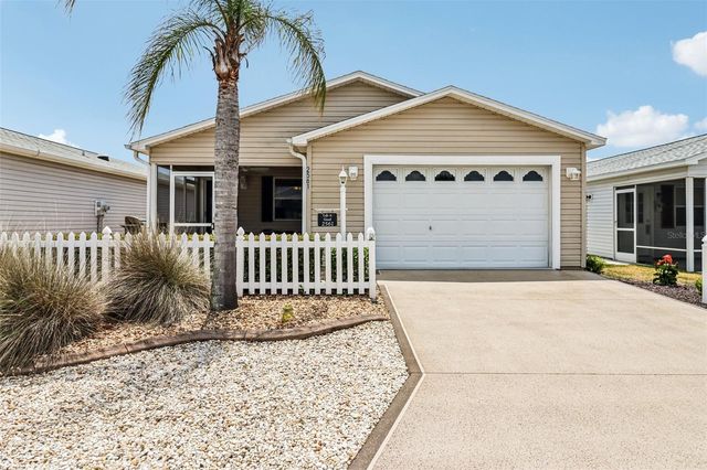 2561 BIRCH AVENUE, The Villages, FL 32162