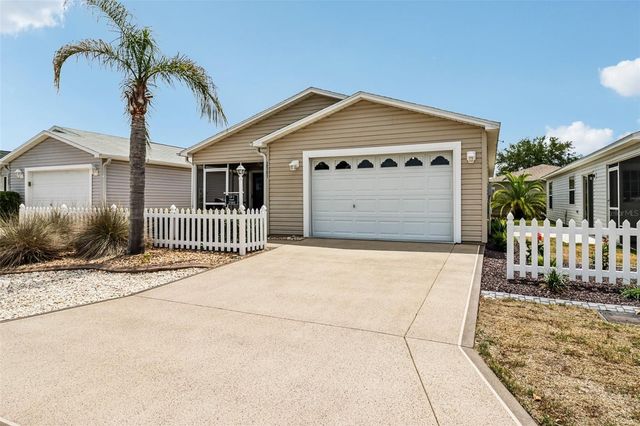 2561 BIRCH AVENUE, The Villages, FL 32162