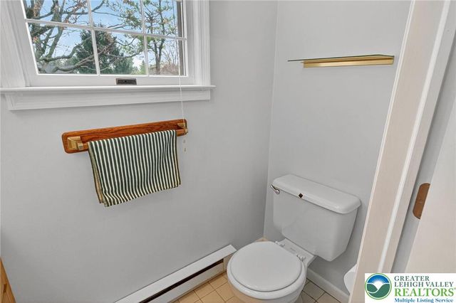 5524 Willow Way, Upper Macungie Twp, PA 18069