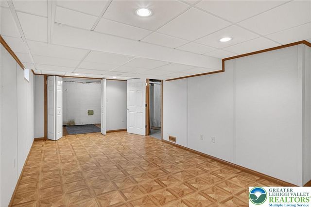 5524 Willow Way, Upper Macungie Twp, PA 18069