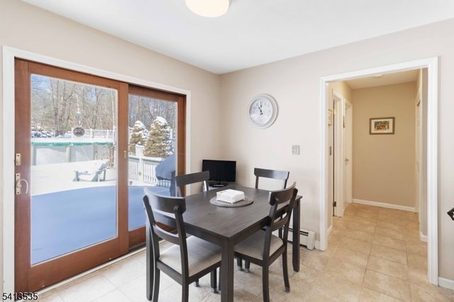 6 Pleasant Hill Rd, Roxbury Twp., NJ 07876