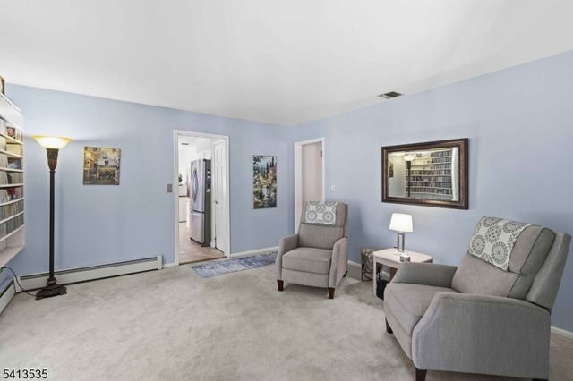 6 Pleasant Hill Rd, Roxbury Twp., NJ 07876