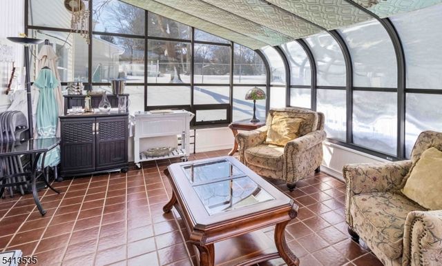 6 Pleasant Hill Rd, Roxbury Twp., NJ 07876