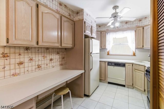 6 Pleasant Hill Rd, Roxbury Twp., NJ 07876