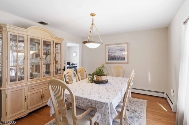 6 Pleasant Hill Rd, Roxbury Twp., NJ 07876