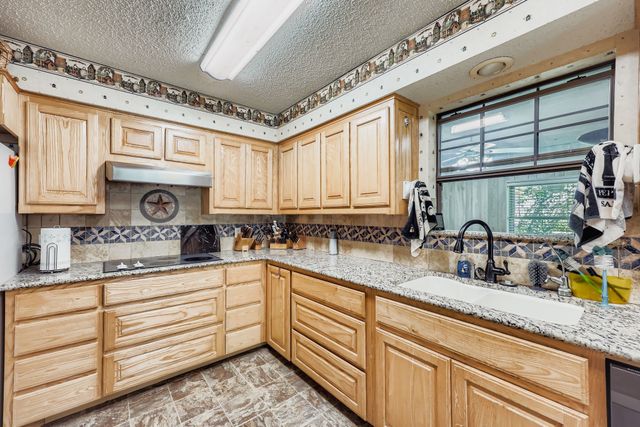 1605 Ann And Dossy Court, Crowley, TX 76036