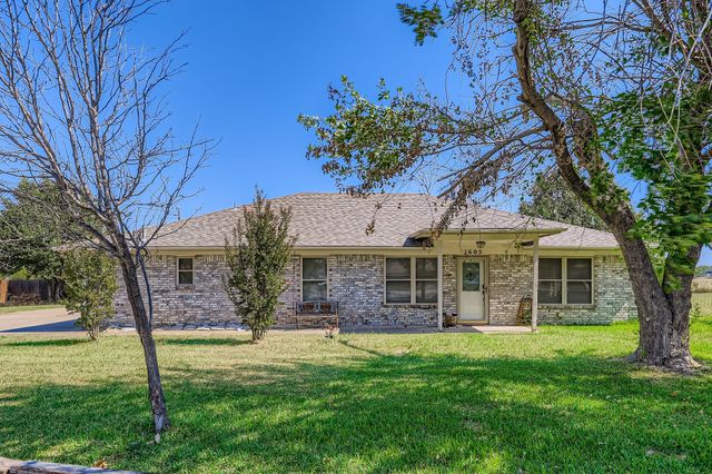 1605 Ann And Dossy Court, Crowley, TX 76036