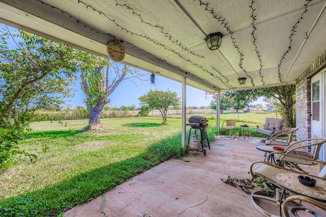 1605 Ann And Dossy Court, Crowley, TX 76036