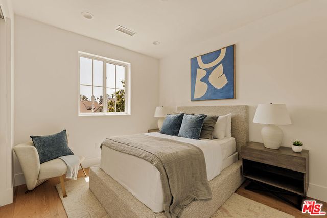 2234 Midvale Avenue, Los Angeles, CA 90064