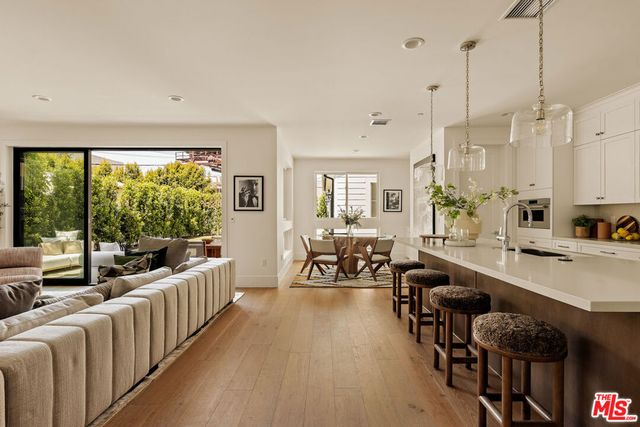 2234 Midvale Avenue, Los Angeles, CA 90064